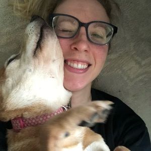 Meet your Posher, Debra